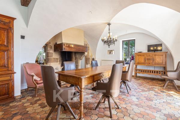 Maison de maître à vendre en campagne de Montélimar - DROME
