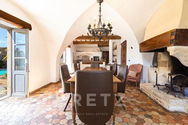 Maison de maître à vendre en campagne de Montélimar - DROME