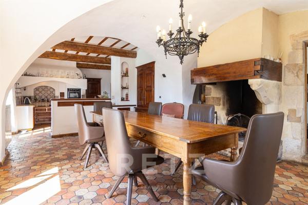 Maison de maître à vendre en campagne de Montélimar - DROME