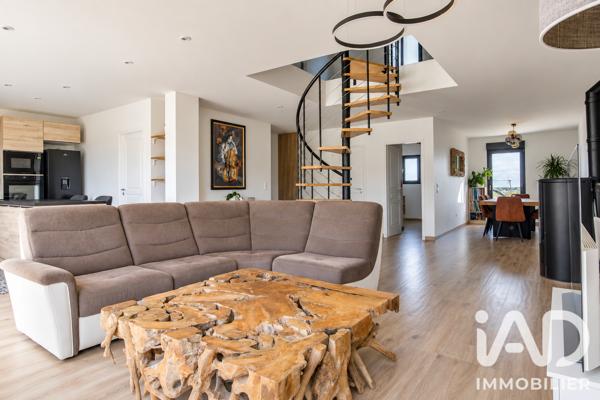 Maison à vendre 6 pièces 153 m² Montlhéry
