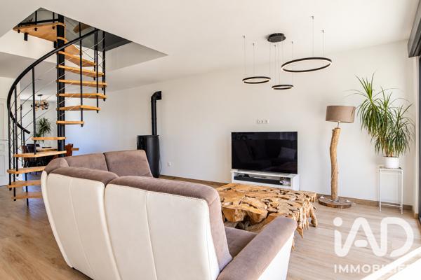 Maison à vendre 6 pièces 153 m² Montlhéry