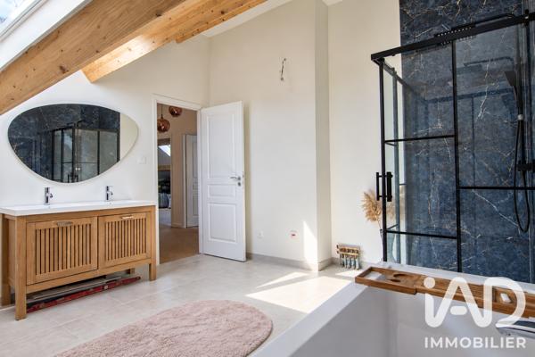Maison à vendre 6 pièces 153 m² Montlhéry
