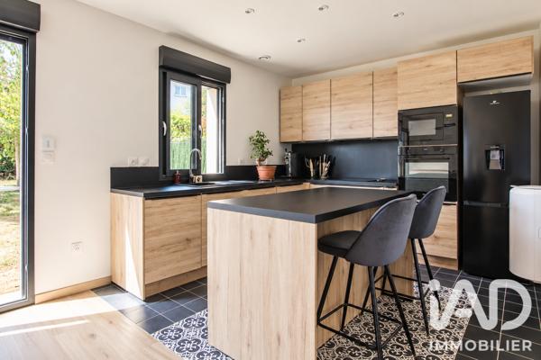 Maison à vendre 6 pièces 153 m² Montlhéry