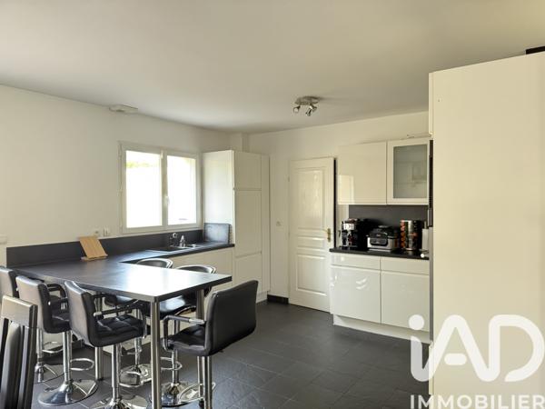 Maison à vendre 5 pièces 135 m² Saint-Brice-sous-Forêt