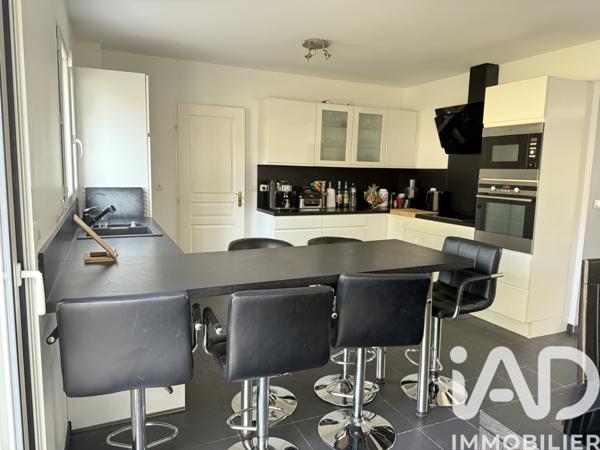 Maison à vendre 5 pièces 135 m² Saint-Brice-sous-Forêt