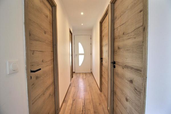 Appartement Marignane 3 pièces 54 m2 avec balcon