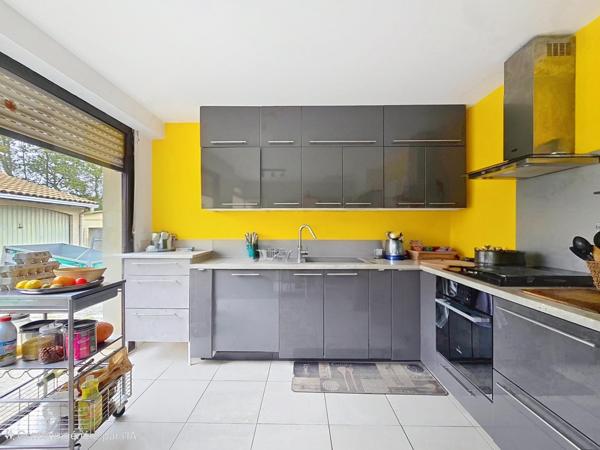 Maison familiale au calme, proche du centre