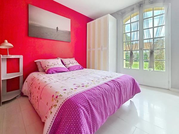 Maison familiale au calme, proche du centre