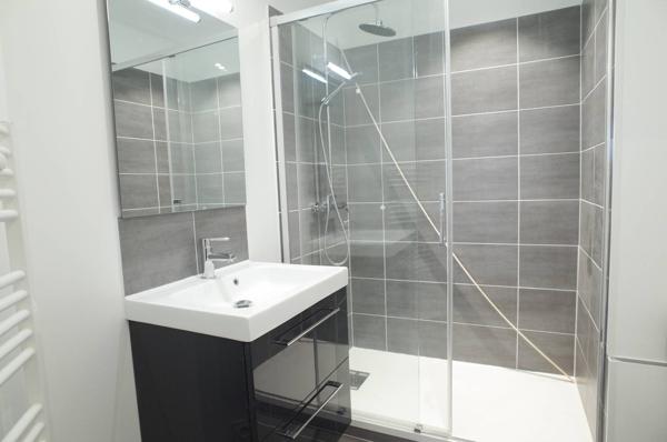 Location T2 bis meublé – Quartier historique Saint-Pierre, Bordeaux