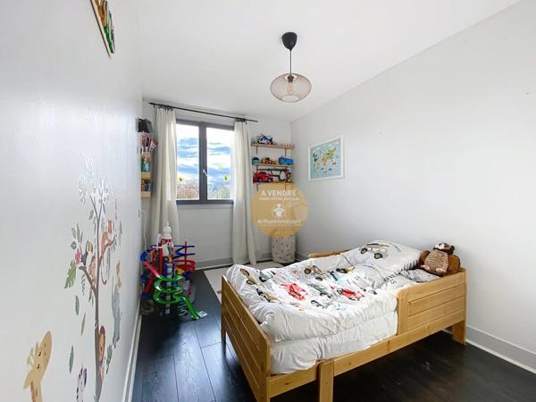 Vente Appartement 5 pièces 83 m2 à Chantilly