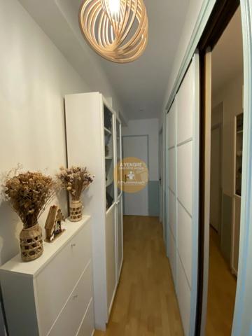 Vente Appartement 5 pièces 83 m2 à Chantilly