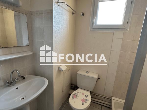 Location Studio 17.47 m² - 57 AVENUE JEANNE D'ARC Grenoble 38000