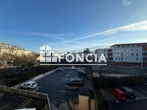 Location Studio 17.47 m² - 57 AVENUE JEANNE D'ARC Grenoble 38000
