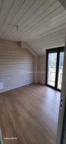 Terrain à vendre à Loris – 1260 m² – 97 000 €

Surface : 1260 m²

Viabilisé : raccordé au tout-à-l'égout, à l’électricité et à l’eau

Construction : terrain constructible, idéal pour projet immobilier

Bâtis existants : 3 maisons en bois déjà construites (à finir)

Potentiel : possibilité de construire 3 autres maisons supplémentaires


💰 Prix : 97 000 €

Idéal pour investisseur ou projet familial.
