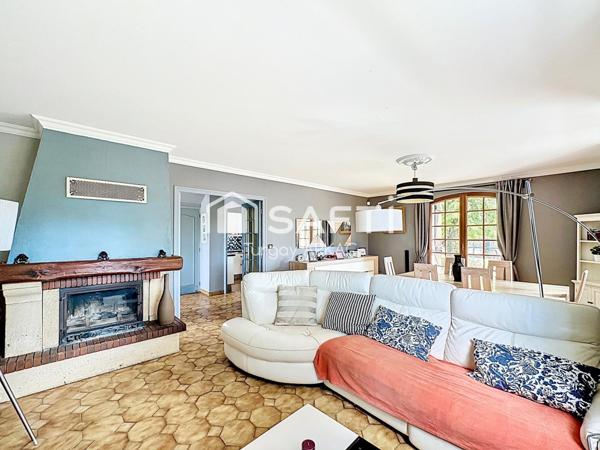 Maison familiale 5 chambres, piscine, au calme