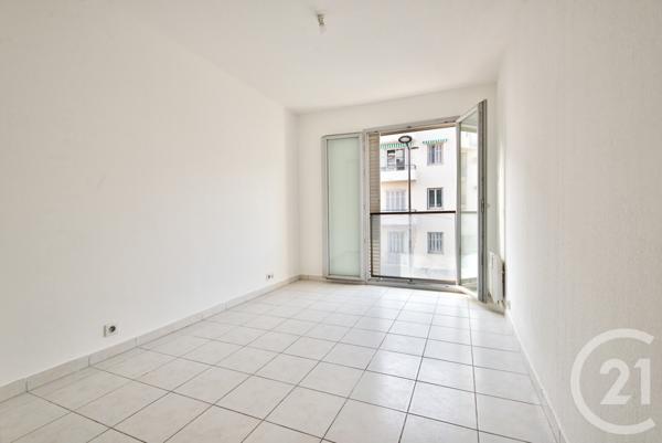 Appartement T3 à vendre  3 pièces - 73,17 m2 ANTIBES - 06