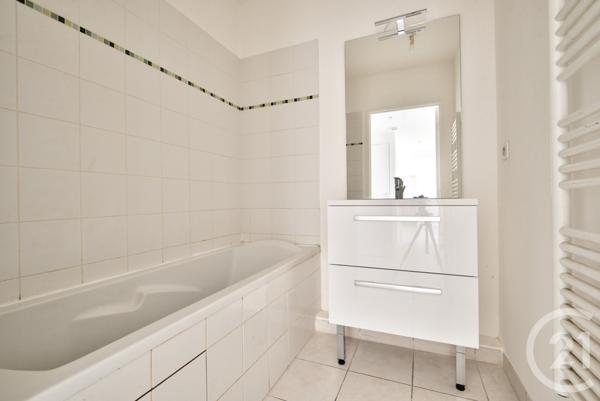 Appartement T3 à vendre  3 pièces - 73,17 m2 ANTIBES - 06