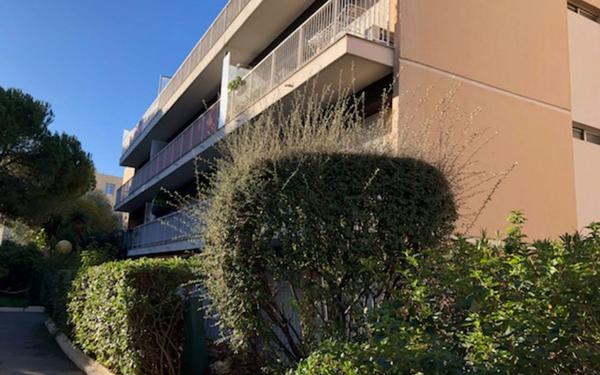 Appartement à vendre    3 pièces • 68,80 m2 Cagnes-sur-Mer