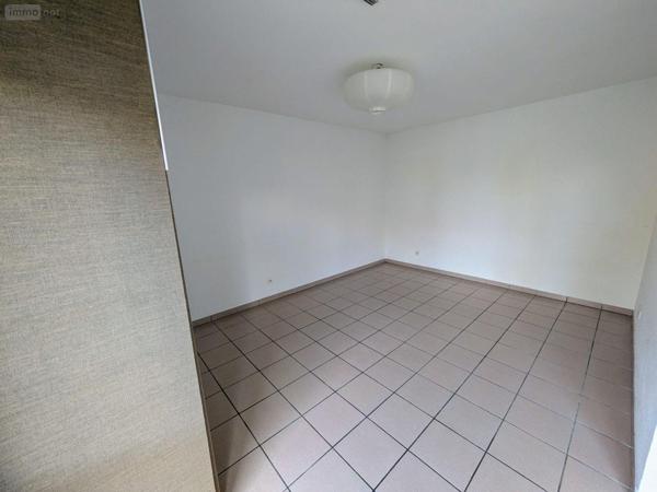 Local professionnel à louer à Bruz en Ille-et-Vilaine (35170), ref : 35129-6663