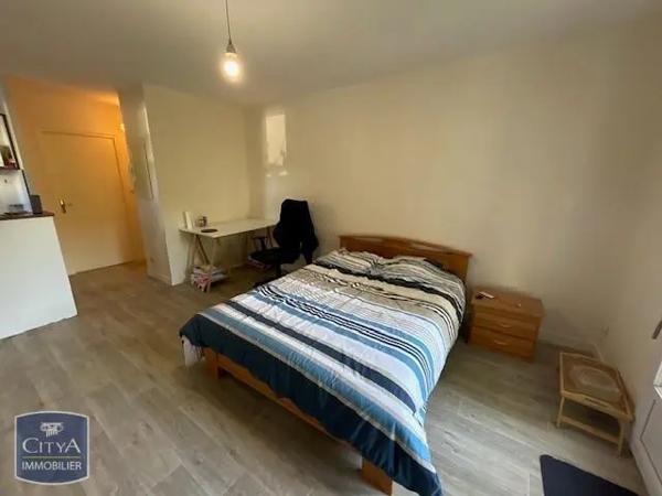 Appartement à louer 1 pièce 24.6m² Poitiers (86000)