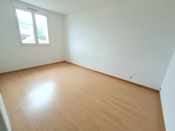 Maison St Berthevin 4 pièce(s) 61.67 m2