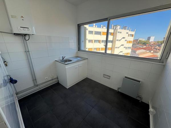 TOULOUSE / Location Appartement 3 Pièces 50 m²
