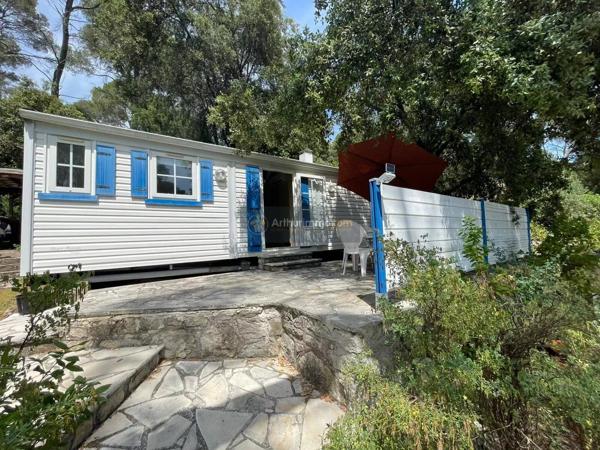 Vente                                                      Terrain
                        
                                                            à Fréjus