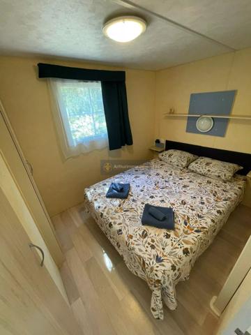 Vente                                                      Terrain
                        
                                                            à Fréjus