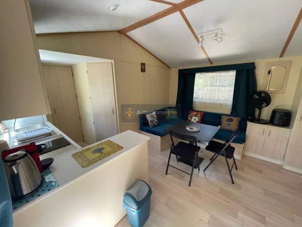 Vente                                                      Terrain
                        
                                                            à Fréjus