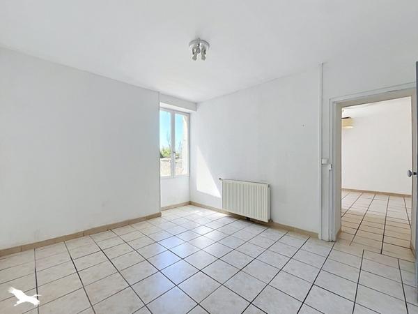 Maison 98 280 € Mehun-sur-Yèvre 3 p 61 m² DPE E