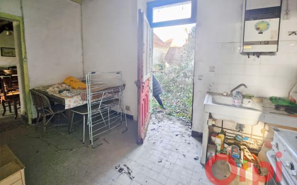 Maison à vendre    6 pièces •  Uzay-le-Venon