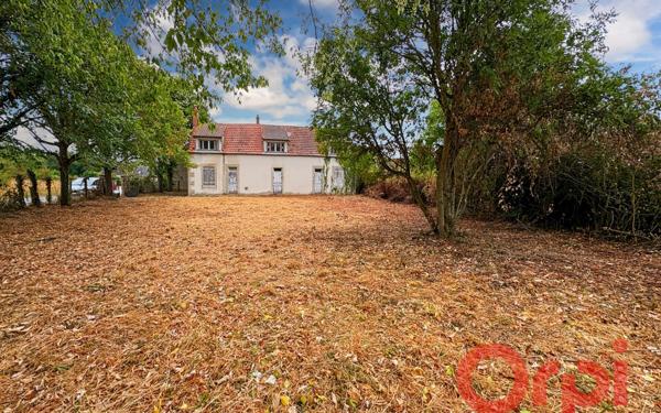 Maison à vendre    6 pièces •  Uzay-le-Venon