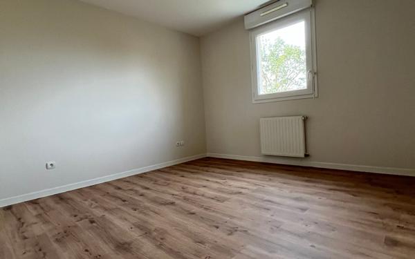 Maison à vendre    5 pièces •  Chauray