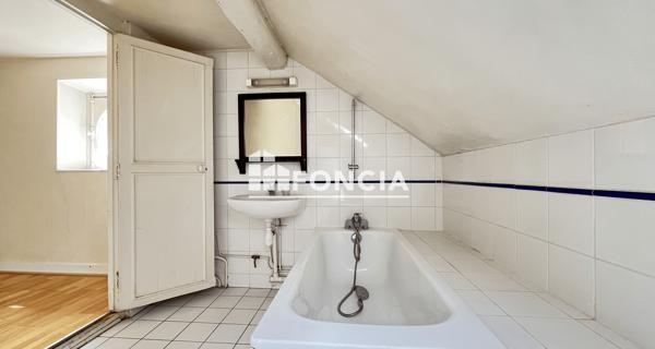 À vendre Maison 6 pièces 94.98 m² - Nanterre 92000