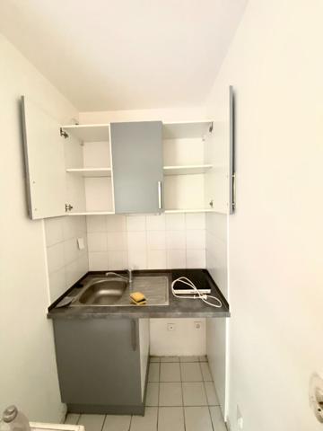 STUDIO 27m² + JARDIN + PARKING - CERGY LE HAUT