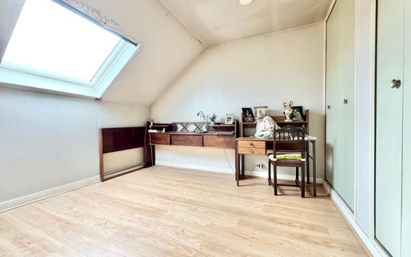 Maison à vendre    5 pièces • 93,18 m2 Chartres