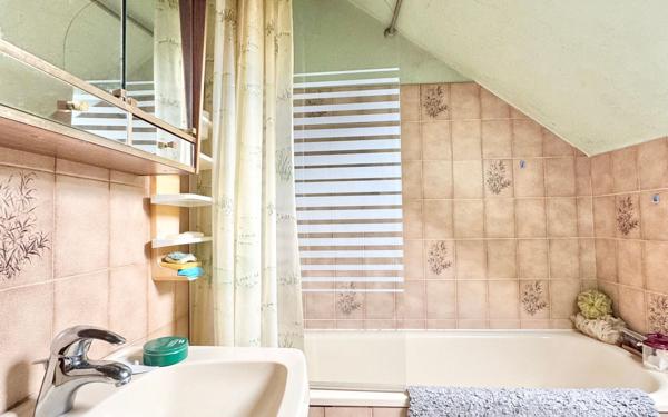 Maison à vendre    5 pièces • 93,18 m2 Chartres