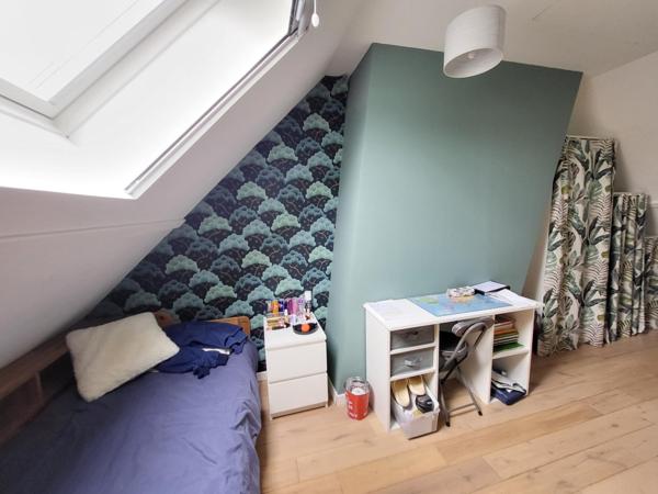 Maison très bien entretenue ! 4 chambres dans quartier pavillonnaire recherché de la Basilique. AU CALME