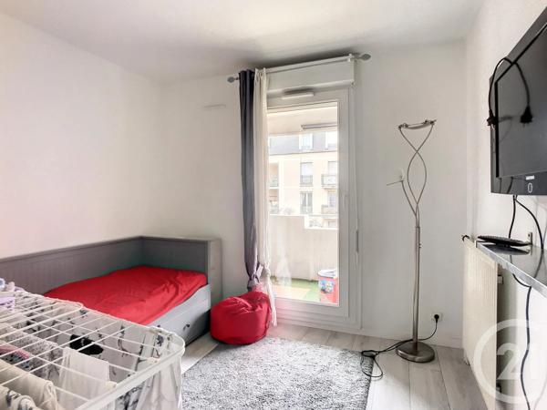 Appartement F4 à vendre  4 pièces - 86,95 m 2   ARGENTEUIL  - 95
