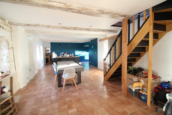 Montaigu-le-Blin (03150) Propriété rénovée à vendre en pleine campagne !