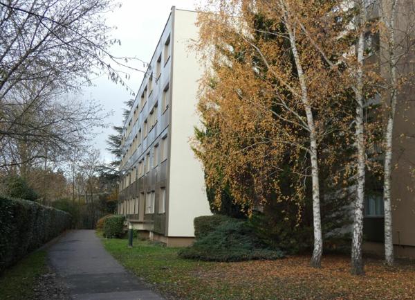 Appartement à vendre    2 pièces • 45 m2 Vaires-sur-Marne