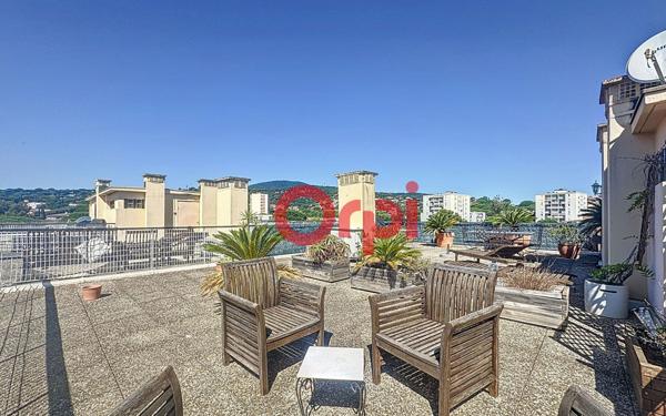 Appartement à vendre    3 pièces • 79,28 m2 Sainte-Maxime