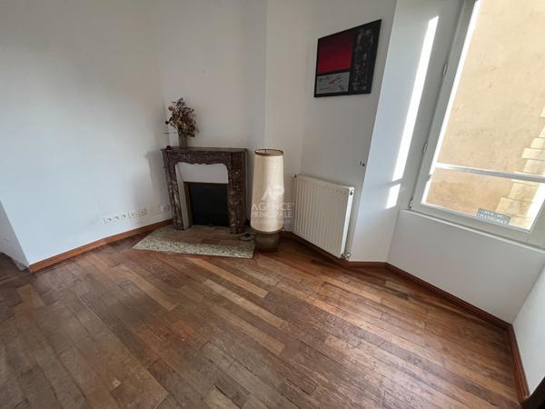 Appartement Pontoise 2 pièce(s) 37.34 m² avec terrasse sans vis à vis 169 000 € **  - Référence  11268