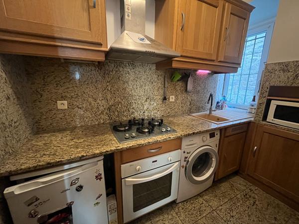 Appartement Pontoise 2 pièce(s) 37.34 m² avec terrasse sans vis à vis 169 000 € **  - Référence  11268