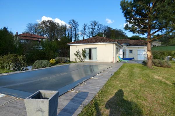 MAISON DE PLAIN SUR SOUS SOL TOTAL Aurillac (15000)
