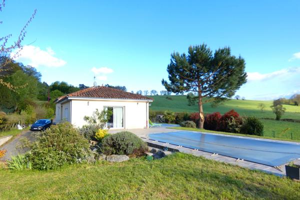 MAISON DE PLAIN SUR SOUS SOL TOTAL Aurillac (15000)