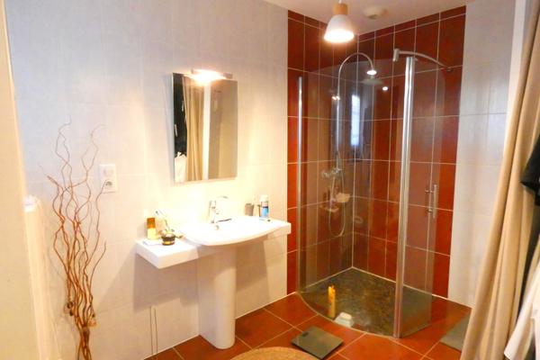 MAISON DE PLAIN SUR SOUS SOL TOTAL Aurillac (15000)