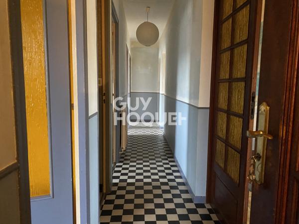 MAISON À VENDRE DE 8 PIÈCES DE 158,00 M²