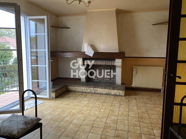 MAISON À VENDRE DE 8 PIÈCES DE 158,00 M²