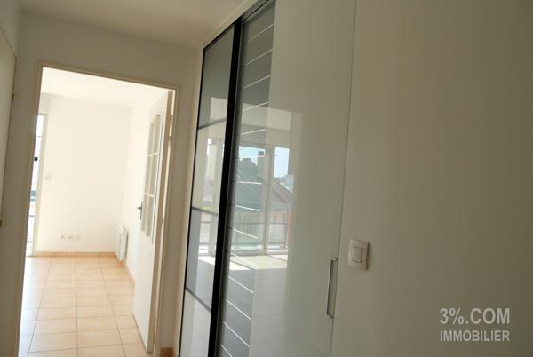 Bel appartement récent T1 Bis, Balcon, 2 Parkings, Cave Rezé (44400)